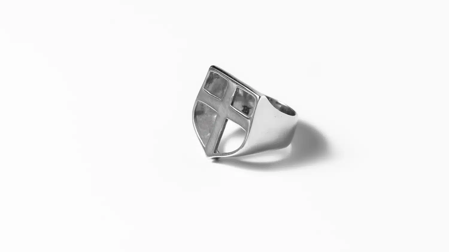 Dora Kounakis Jewelry 10.webp